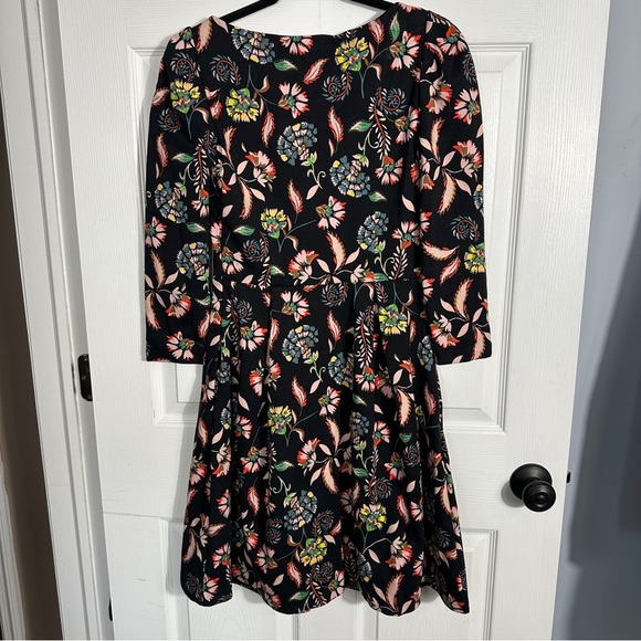 Boden dress, size 2, pullover with side zip, floral, a-line, office, date night - Picture 8 of 11